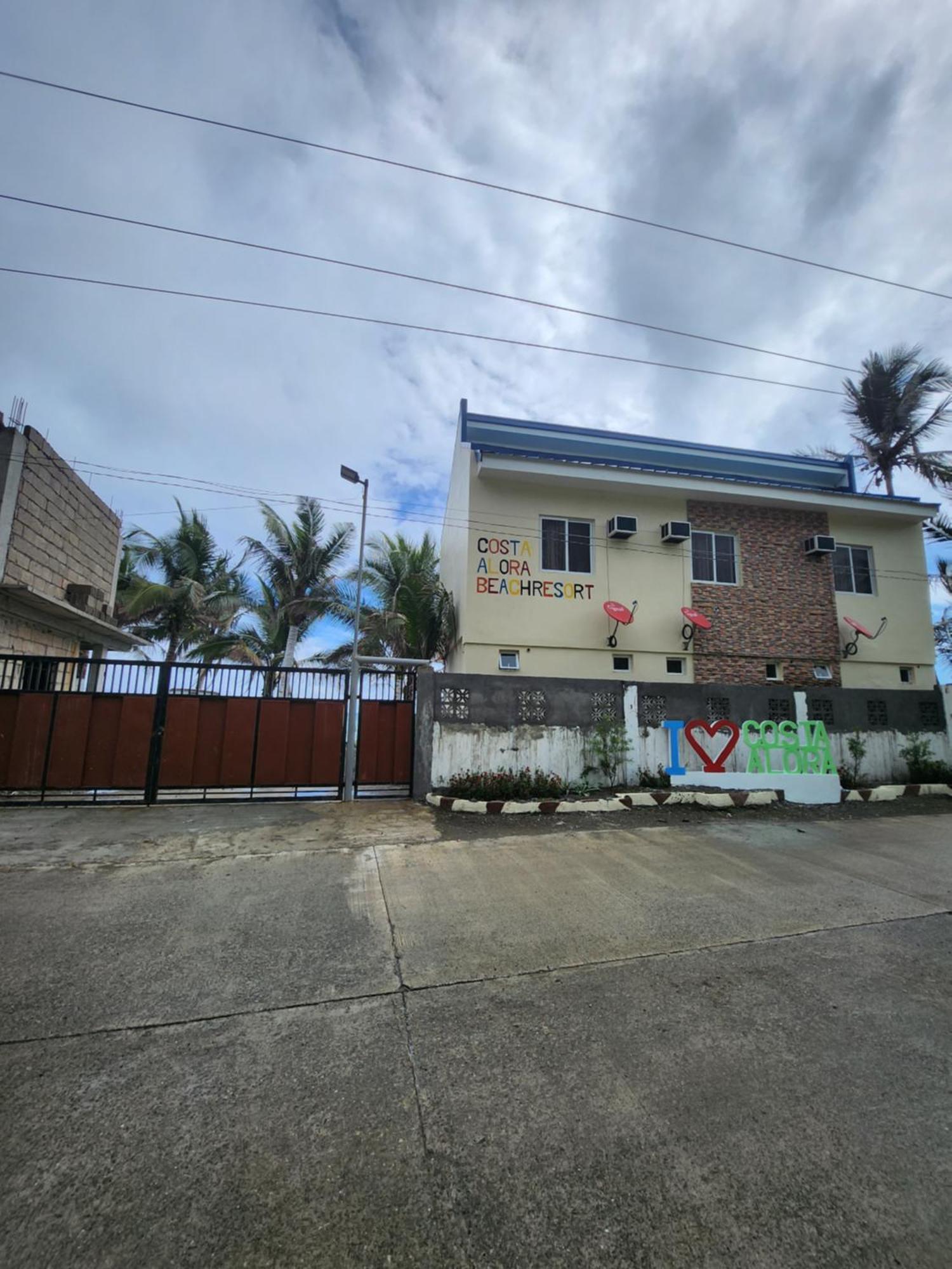 Costa Alora Beach Resort Dingalan Exterior photo