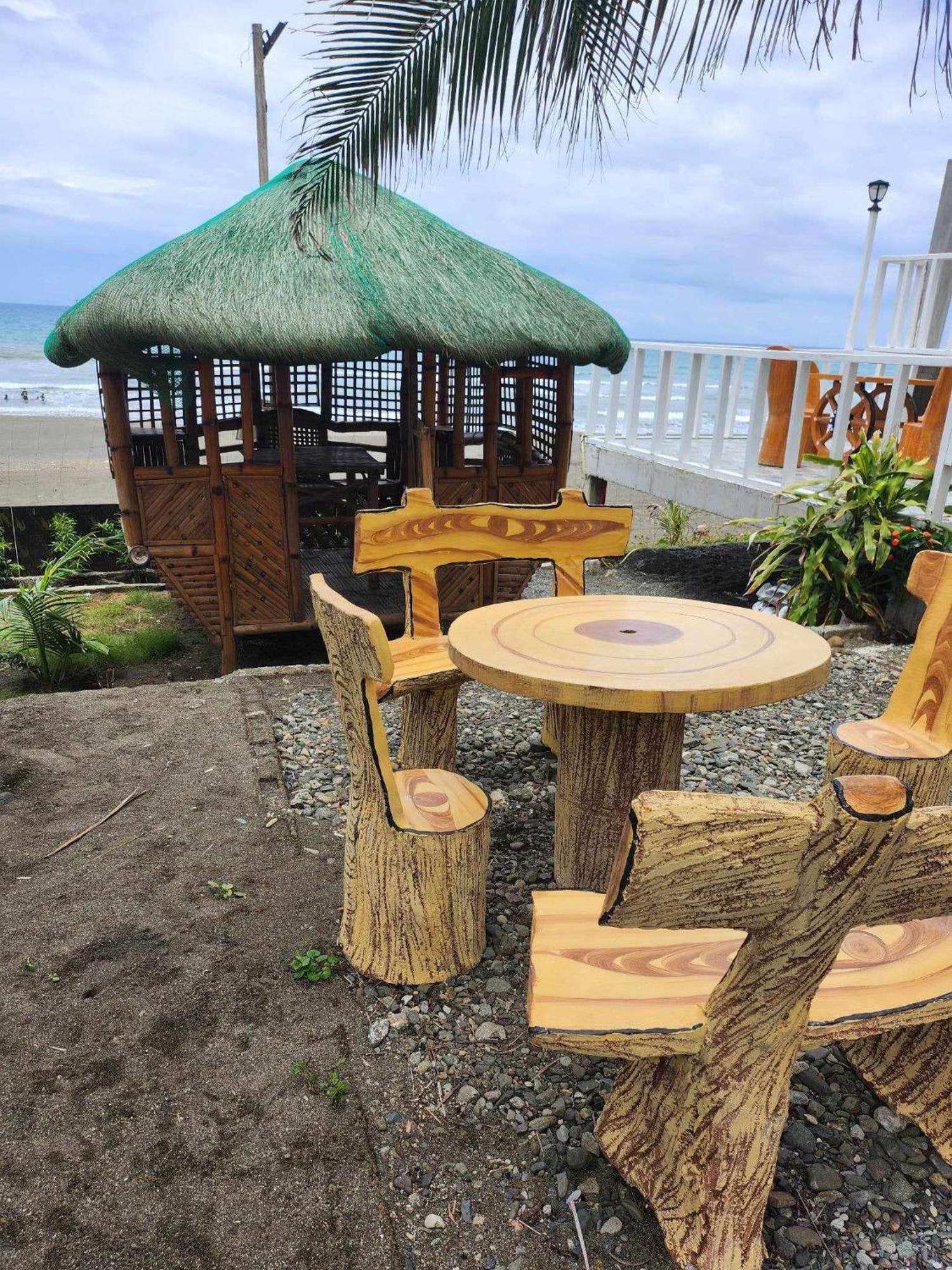 Costa Alora Beach Resort Dingalan Exterior photo